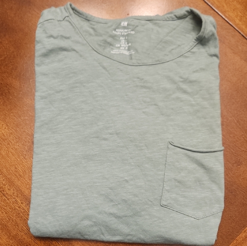 H&M Men's Green Shirt